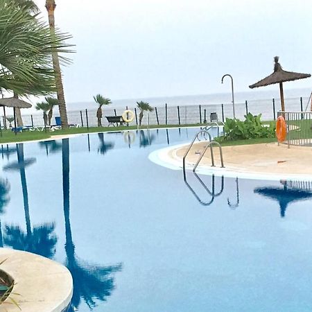 Mi Capricho A16 Beachfront Apartment Sitio de Calahonda المظهر الخارجي الصورة
