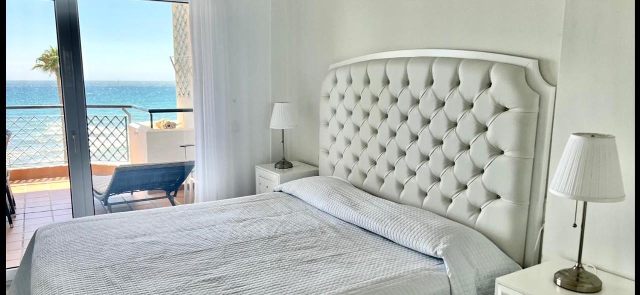 Mi Capricho A16 Beachfront Apartment Sitio de Calahonda المظهر الخارجي الصورة