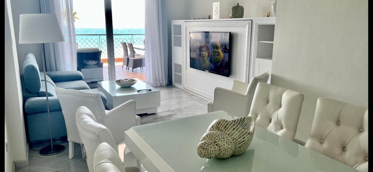 Mi Capricho A16 Beachfront Apartment Sitio de Calahonda المظهر الخارجي الصورة