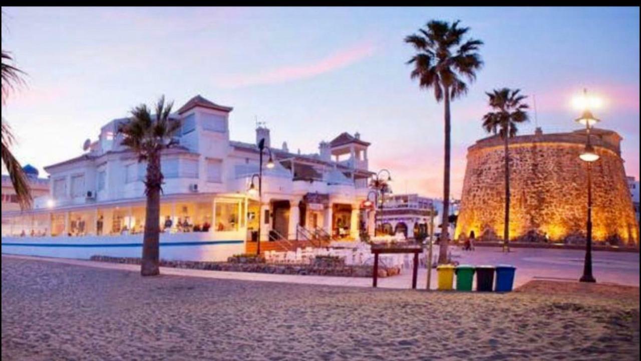 Mi Capricho A16 Beachfront Apartment Sitio de Calahonda المظهر الخارجي الصورة