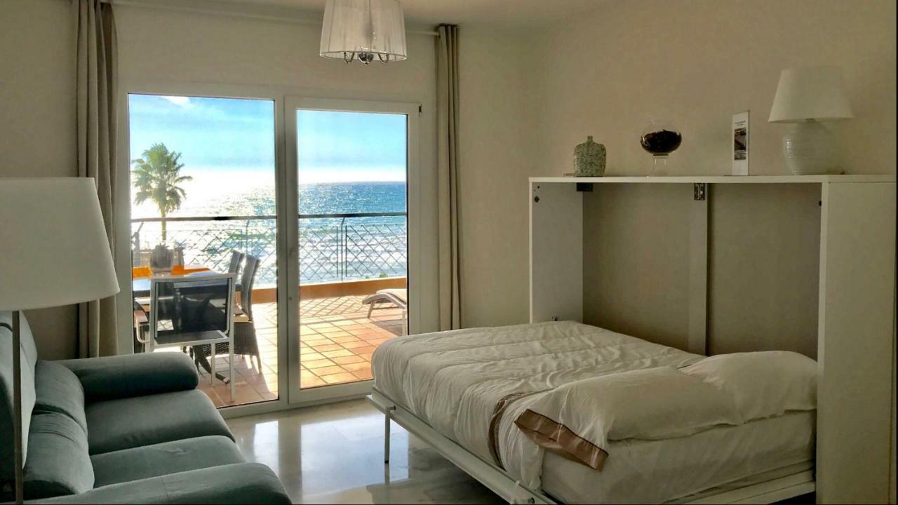 Mi Capricho A16 Beachfront Apartment Sitio de Calahonda المظهر الخارجي الصورة