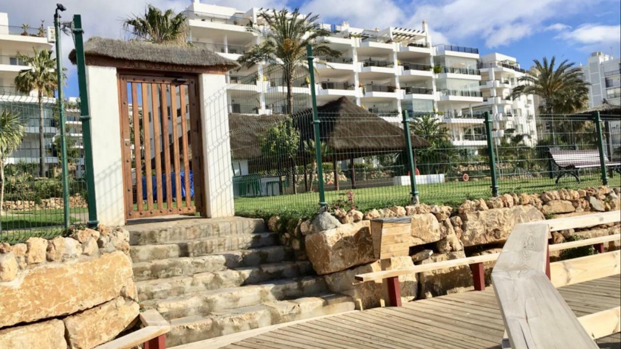 Mi Capricho A16 Beachfront Apartment Sitio de Calahonda المظهر الخارجي الصورة